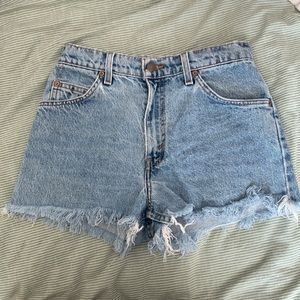Vintage Levi’s shorts
